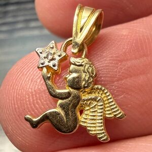 14k VINTAGE SOLID YELLOW GOLD MICHAEL ANTHONY CHERUB & STAR PENDANT 0.6 gr